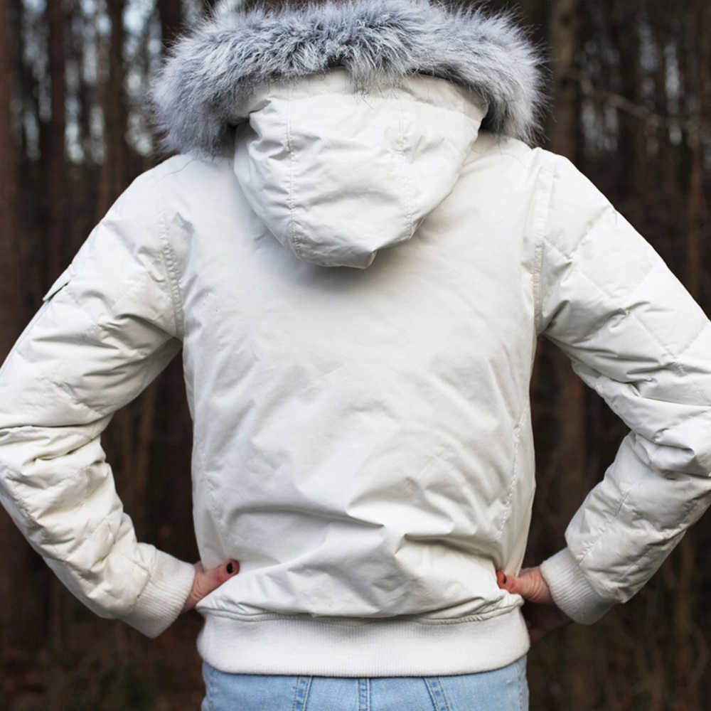 Girl’s ski jacket
